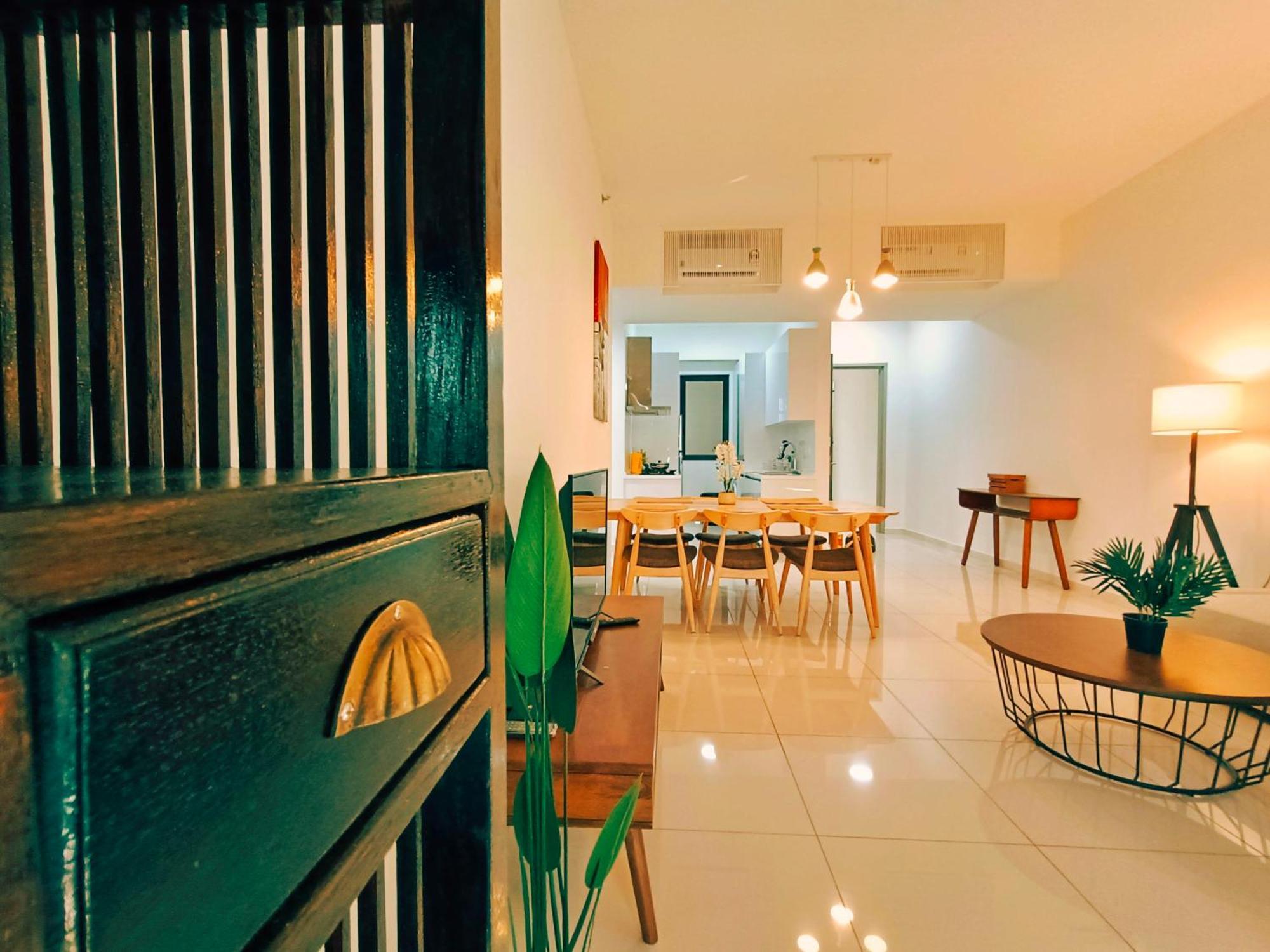 New Georgetown Instagramable 2Br Homestay For 10Pax 无敌美景两房民宿 Beacon Executive Suite エクステリア 写真