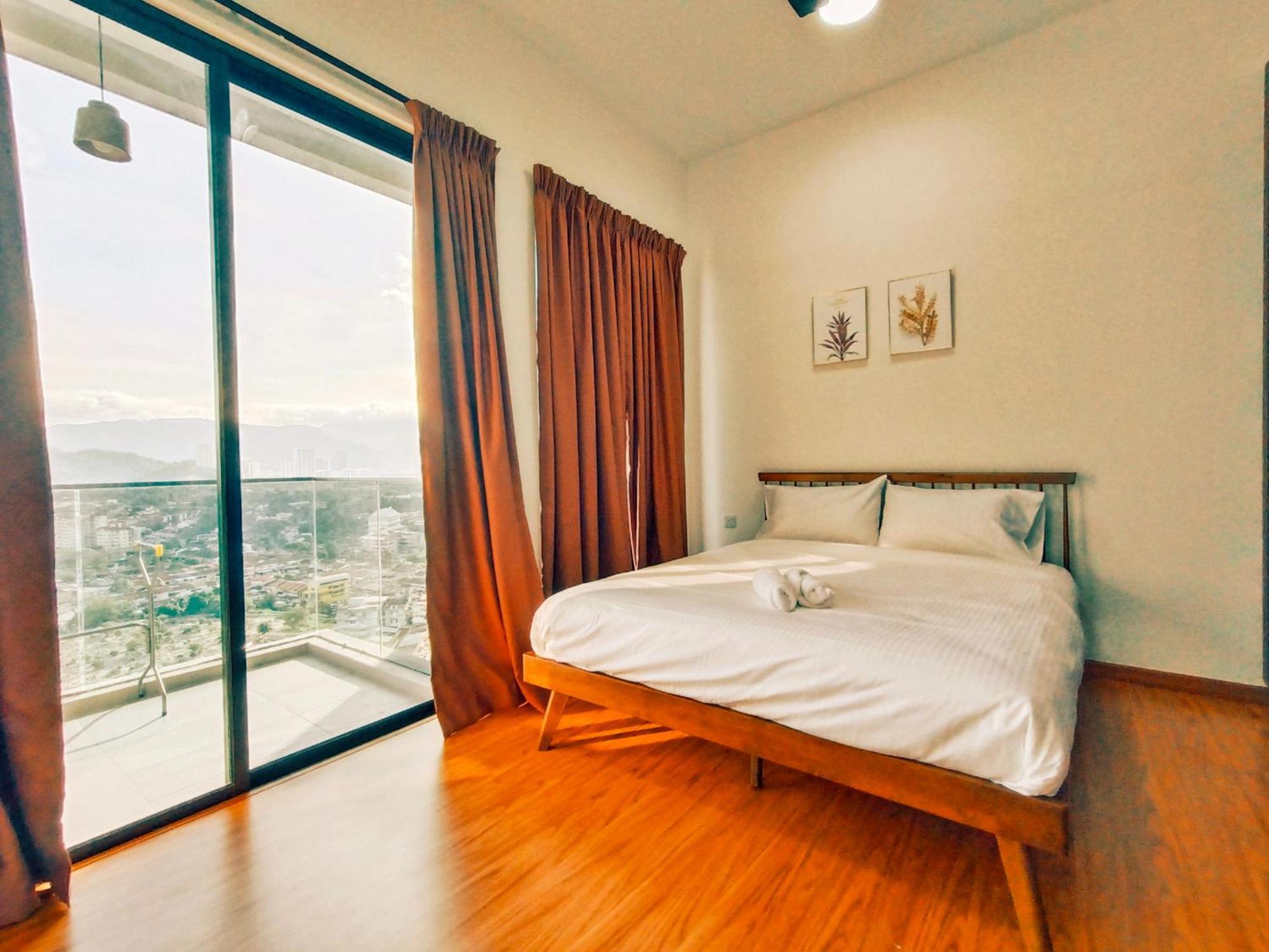 New Georgetown Instagramable 2Br Homestay For 10Pax 无敌美景两房民宿 Beacon Executive Suite エクステリア 写真