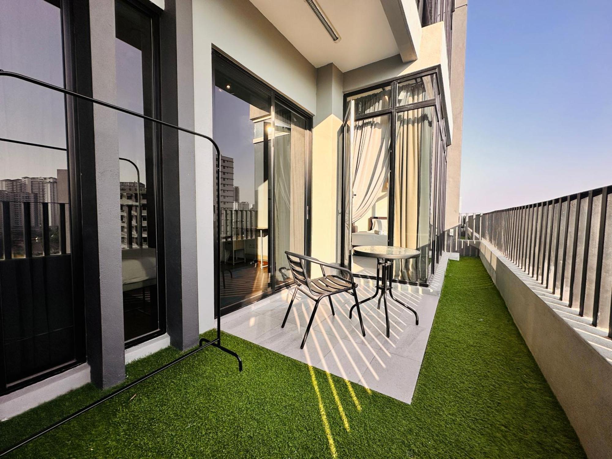 New Georgetown Instagramable 2Br Homestay For 10Pax 无敌美景两房民宿 Beacon Executive Suite エクステリア 写真