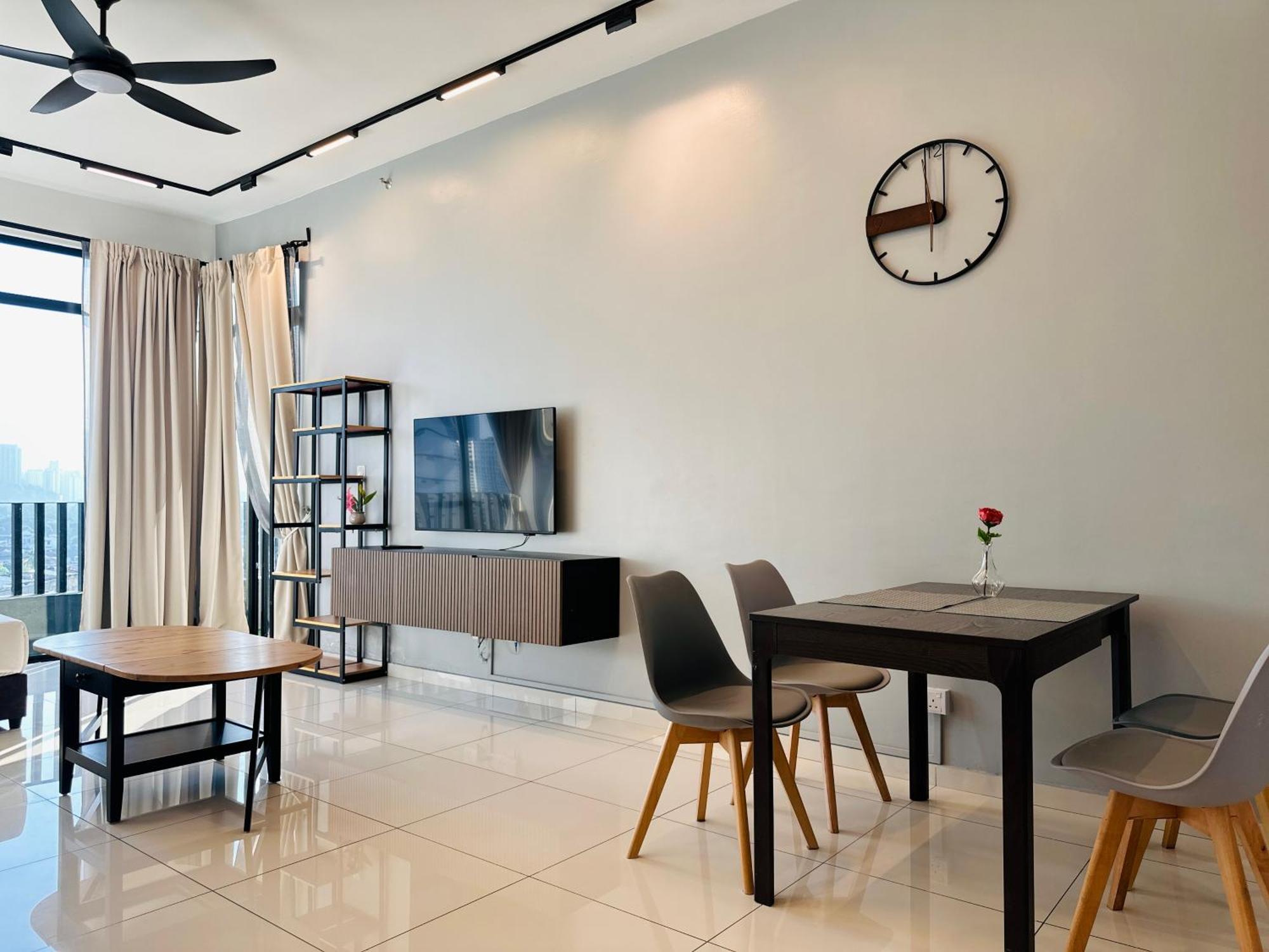 New Georgetown Instagramable 2Br Homestay For 10Pax 无敌美景两房民宿 Beacon Executive Suite エクステリア 写真
