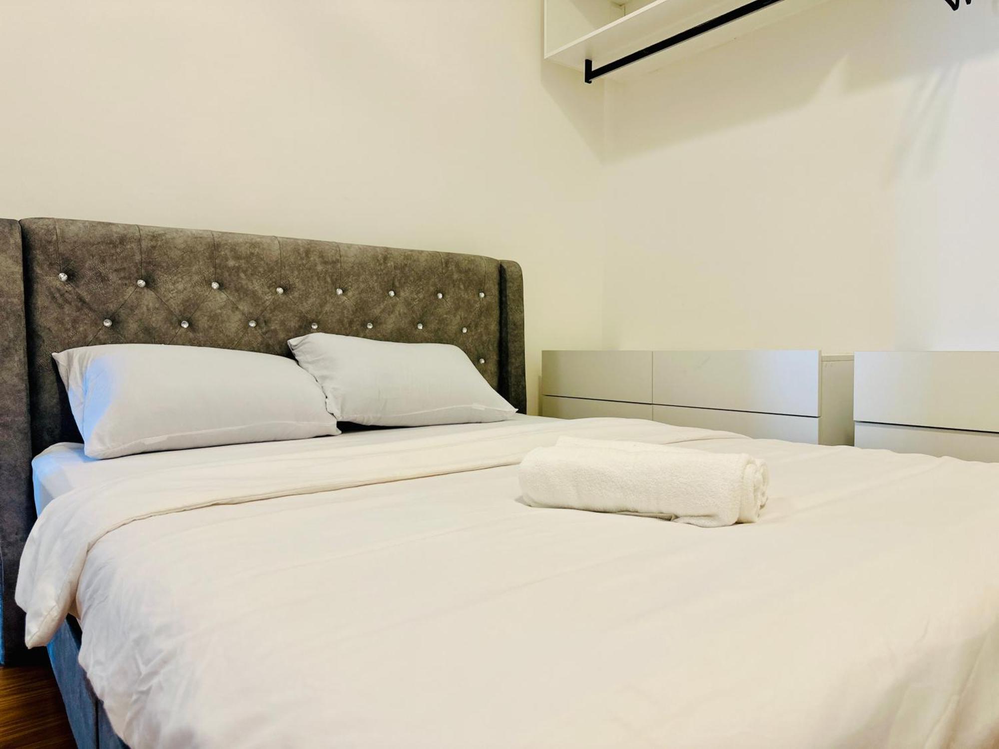 New Georgetown Instagramable 2Br Homestay For 10Pax 无敌美景两房民宿 Beacon Executive Suite エクステリア 写真